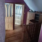 Hous Nyaraló *
