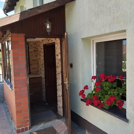 Nyaraló Hous *